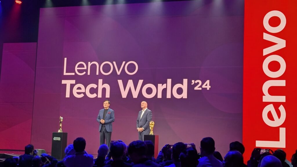 Lenovo tech world